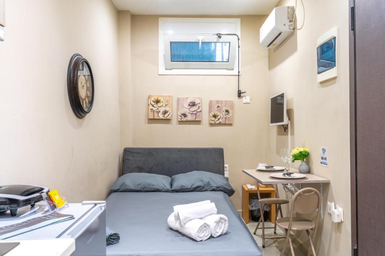 AIOLOS LUXURY apartment 2 Athènes Extérieur photo
